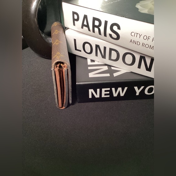 LOUIS VUITTON Monogram Canvas Tresor - Picture 8 of 10